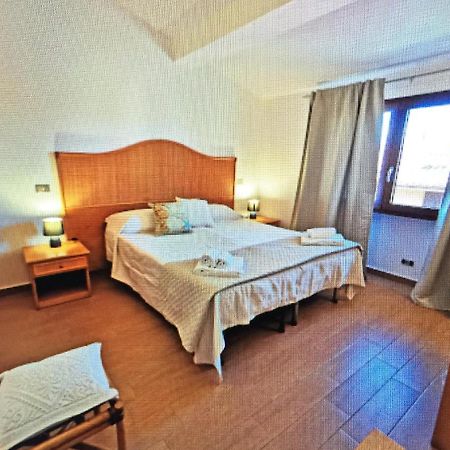 Le Camere Sul Porto Palau Eksteriør billede